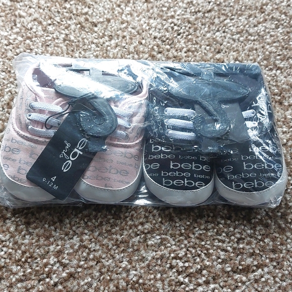 Pink and Black Bebe Crib Shoes - Picture 1 of 3
